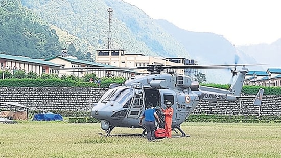 A team from NIM leaves for a rescue operation on Friday.&nbsp;(HT_PRINT)