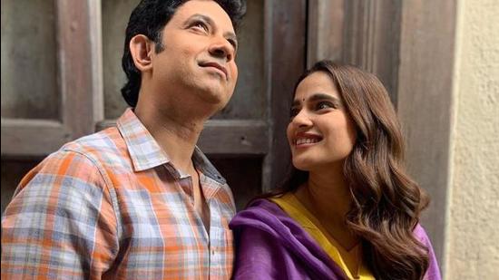 A still from Aani Kay Hava A still from Aani Kay Hava