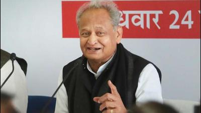 Rajasthan Chief Minister Ashok Gehlot on Saturday said the Congress government led by him will complete its full tenure of five years in the state. (HT PHOTO.) Rajasthan Chief Minister Ashok Gehlot on Saturday said the Congress government led by him will complete its full tenure of five years in the state. (HT PHOTO.)