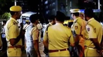 Police later threw the trader back from where he was picked up and beaten. (HT File Photo) Police later threw the trader back from where he was picked up and beaten. (HT File Photo)