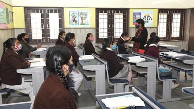 The education department has also asked school officials to ensure that Covid-19 appropriate behaviour is followed at the 11 government schools where the aptitude tests will be held next week. (Picture for representation only/Arvind Yadav/HT) The education department has also asked school officials to ensure that Covid-19 appropriate behaviour is followed at the 11 government schools where the aptitude tests will be held next week. (Picture for representation only/Arvind Yadav/HT)