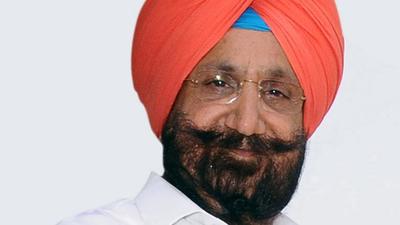 Punjab deputy chief minister Sukhjinder Singh Randhawa directed all SSPs to keep strict vigil on border districts to check inflow of paddy from other states. (HT FILE)