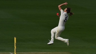 Ellyse Perry (ICC/Twitter)