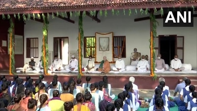 Gandhi Jayanti 2021: A prayer meeting being held at Sabarmati Ashram in Gujarat to mark the 152nd birth anniversary of Mahatma Gandhi. ( ANI) Gandhi Jayanti 2021: A prayer meeting being held at Sabarmati Ashram in Gujarat to mark the 152nd birth anniversary of Mahatma Gandhi. ( ANI)