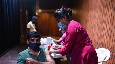 Maharashtra on Saturday recorded 2,696 new Covid-19 infections even as the state continues to log in the range of 2,400-3,800 cases from the past 21 days. (HT File)