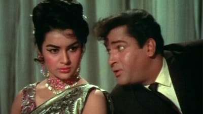 Asha Parekh had an interesting role in 1966 hit Teesri Manzil. The film was a superhit and boasted of several memorable songs that made RD Burman’s career. Asha Parekh had an interesting role in 1966 hit Teesri Manzil. The film was a superhit and boasted of several memorable songs that made RD Burman’s career. 