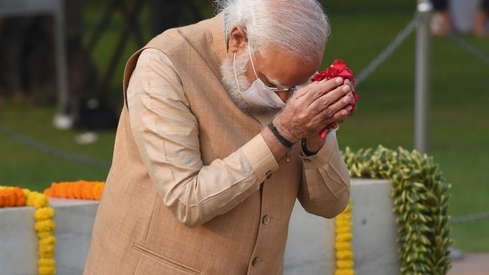 Tweeting about India's second prime minister Lal Bahadur Shastri, Prime Minister wrote, "Tributes to former Prime Minister Lal Bahadur Shastri Ji on his birth anniversary. His life based on values and principles will always remain a source of inspiration for the countrymen."(PTI)