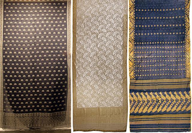 Over 50 Dhakai Jamdani sarees are on display at this exhibition in Delhi.
