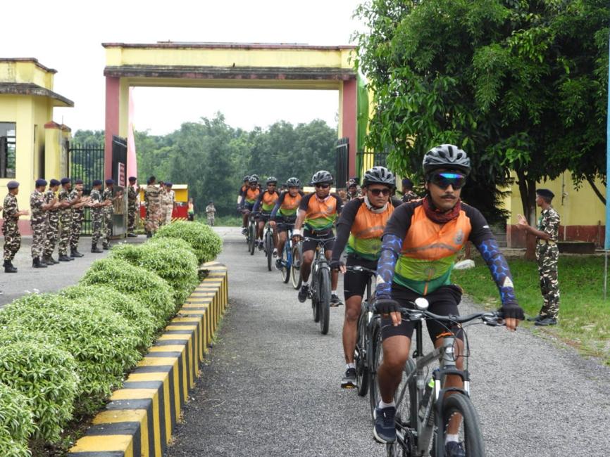 ITBP Cycle Rally at the SSB Battalion Headquarters after completing 792 km distance from Itnagar to Malbazar, West Bengal. ITBP Cycle Rally at the SSB Battalion Headquarters after completing 792 km distance from Itnagar to Malbazar, West Bengal.