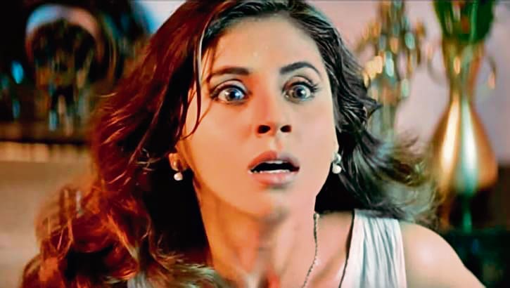 By the late ’90s, A-listers like Urmila Matondkar and others wanted more to do than smile and dance. They ditched their cute-girl image to play killers and stalkers in lead roles. The bad girl was now taking up the whole screen. By the late ’90s, A-listers like Urmila Matondkar and others wanted more to do than smile and dance. They ditched their cute-girl image to play killers and stalkers in lead roles. The bad girl was now taking up the whole screen.
