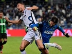 Inter Milan's Bosnian forward Edin Dzeko (L)(AFP) Inter Milan's Bosnian forward Edin Dzeko (L)(AFP)