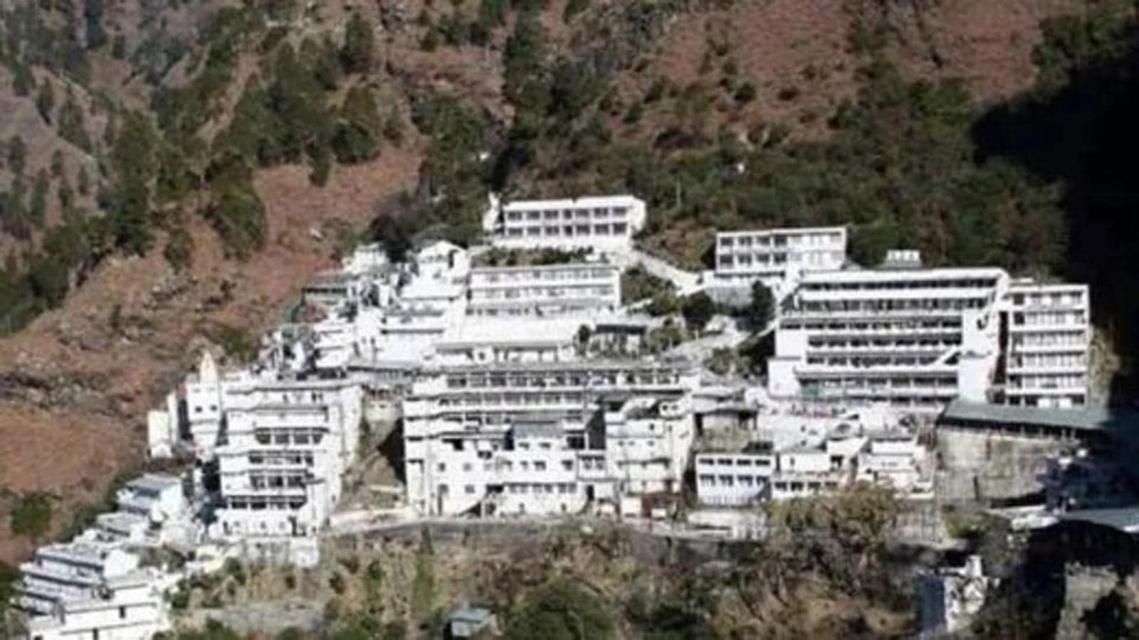 Vaishno Devi shrine board CEO takes stock of arrangements - Hindustan Times