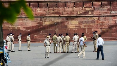 Delhi police personnel on duty. (PTI | Representational image) Delhi police personnel on duty. (PTI | Representational image)
