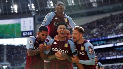 Tottenham beats Villa 2-1 (Action Images via Reuters)