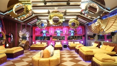 Bigg Boss 15 bedroom is far more glamourous and stands in contrast with the jungle outside. Bigg Boss 15 bedroom is far more glamourous and stands in contrast with the jungle outside. 