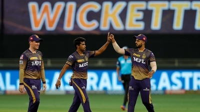 Kolkata Knight Riders pacer Shivam Mavi (Centre) celebrates Jason Roy's wicket. (BCCI/IPL) Kolkata Knight Riders pacer Shivam Mavi (Centre) celebrates Jason Roy's wicket. (BCCI/IPL)