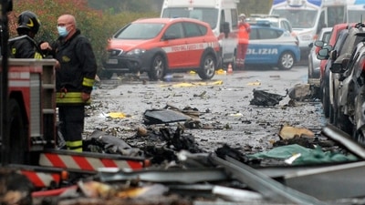 Italy's flight safety agency launched an investigation of the accident. (Claudio Furlan/LaPresse via AP)