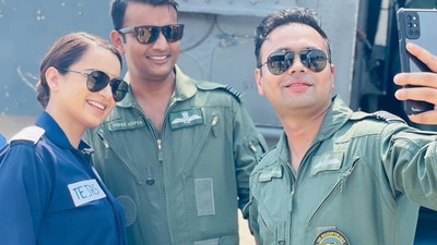 She recently met a few real-life Air Force pilots. She recently met a few real-life Air Force pilots.