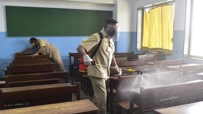 School reopening decision for classes 1-5 after festival season: Karnataka govt (HT FILE PHOTO) School reopening decision for classes 1-5 after festival season: Karnataka govt (HT FILE PHOTO)