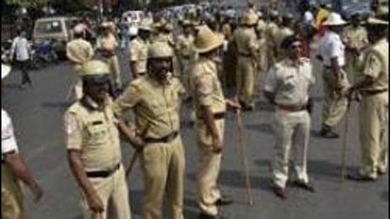 Forensic experts and a bomb disposal squad inspected the area to gather information about the explosives that were used to attack the shrine in MP’s Neemuch. (Image used for representation). (HT PHOTO.)