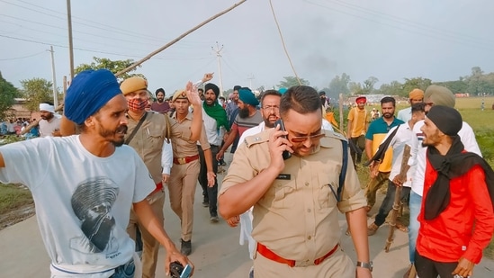 The incident happened earlier in the day at&nbsp;Tikonia-Banbirpur road&nbsp;when the farmers were protesting against the visit of Uttar Pradesh deputy chief minister Keshav Prasad Maurya in Banbirpur village. (PTI Photo)