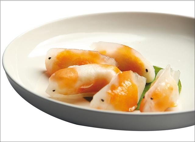 Vikramjit Roy, the chef-partner at Tangra Connection, serves both momos and dim sum. While dim sum require a delicate touch, momos are fairly basic Vikramjit Roy, the chef-partner at Tangra Connection, serves both momos and dim sum. While dim sum require a delicate touch, momos are fairly basic