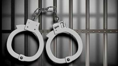The arrested were identified as Shambhu Prasad, Ram Surat Patel, and Ayan Khan. They all hailed from Bihar’s East Champaran district. (Shutterstock image)