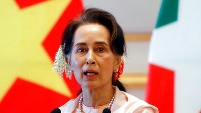  Aung San Suu Kyi applied for hearings to take place every two weeks instead of weekly "on the grounds of her health," her lawyer Khin Maung Zaw said. (AP file photo) Aung San Suu Kyi applied for hearings to take place every two weeks instead of weekly "on the grounds of her health," her lawyer Khin Maung Zaw said. (AP file photo)