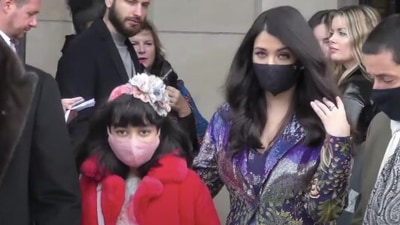 Aishwarya Rai with daughter Aaradhya in Paris. Aishwarya Rai with daughter Aaradhya in Paris.