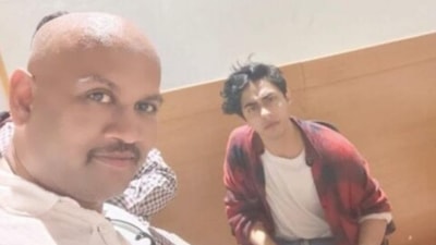 Aryan Khan in the viral selfie. Aryan Khan in the viral selfie.