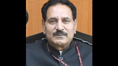 Chandigarh adviser Dharam Pal had in July set a 100-day road map for project completion. (HT photo) Chandigarh adviser Dharam Pal had in July set a 100-day road map for project completion. (HT photo)