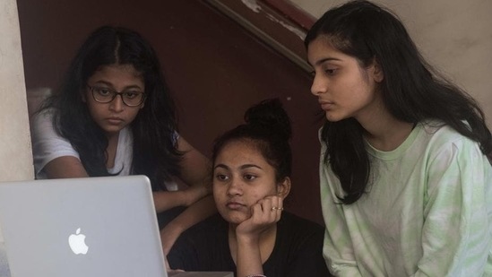 NIT Andhra Pradesh invites applications for MBA programme (REPRESENTATIVE PHOTO) NIT Andhra Pradesh invites applications for MBA programme (REPRESENTATIVE PHOTO)