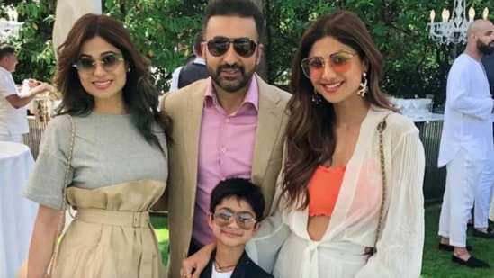 Shamita Shetty poses with sister Shilpa Shetty, brother-in-law Raj Kundra, and nephew Viaan.