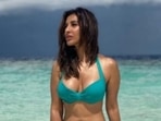 In blue bikini, Sophie Choudry sets beach body goals