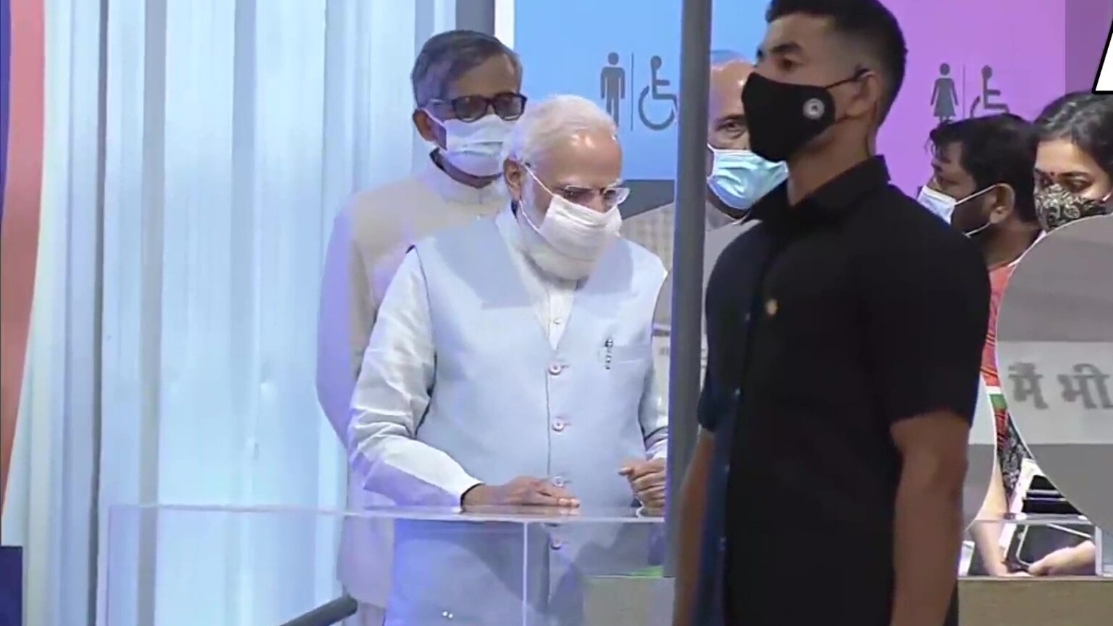 Essay on lucknow mahotsav 05 image