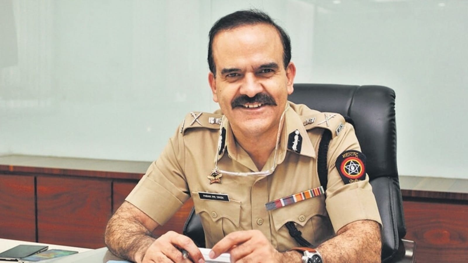 mumbai-ex-top-cop-param-bir-singh-may-have-fled-india-using-forged