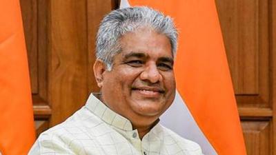 In an interview with HT, Union environment minister Bhupender Yadav said the new agency to curb bad air in NCR, Commission for Air Quality Management (CAQM), will take its remit seriously and also give legal status to the regional airshed. (PTI) In an interview with HT, Union environment minister Bhupender Yadav said the new agency to curb bad air in NCR, Commission for Air Quality Management (CAQM), will take its remit seriously and also give legal status to the regional airshed. (PTI)