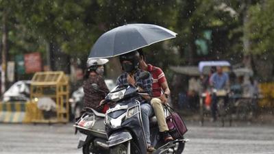 Noida received 5mm of rainfall between 8.30am and 5pm on Tuesday. (HT Archive) Noida received 5mm of rainfall between 8.30am and 5pm on Tuesday. (HT Archive)
