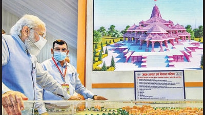 Prime Minister Narendra Modi visits Exhibition Area at the inauguration of the ‘Azadi@75 - New Urban India: Transforming Urban Landscape’ Conference-cum-Expo, in Lucknow on Tuesday. (PTI)