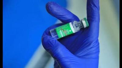 Himachal Pradesh was the first in the country to have administered the vaccine to 100% of its population with the first dose. Now, the state has fully vaccinated half of its more than 55 lakh eligible population. (Representative image) Himachal Pradesh was the first in the country to have administered the vaccine to 100% of its population with the first dose. Now, the state has fully vaccinated half of its more than 55 lakh eligible population. (Representative image)