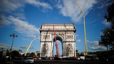 Paris landmark, Arc de Triomphe, sheds its wrapper as art installation ends (REUTERS)