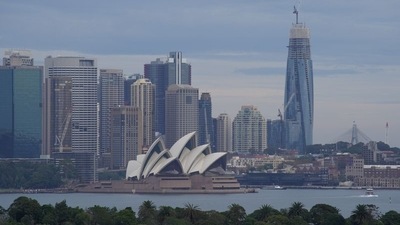 Australia won't welcome international tourists until 2022, allows only skilled migrants and international students&nbsp; (REUTERS/Loren Elliott/File Photo)
