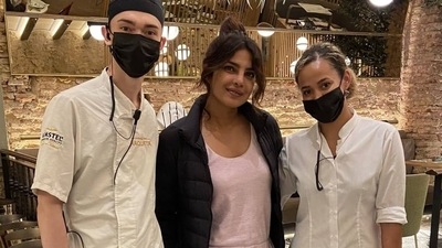Priyanka Chopra visited a restaurant in Valencia. Priyanka Chopra visited a restaurant in Valencia.