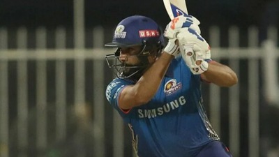 In response, Rohit Sharma blasted 22 off 13 balls to help MI off to a strong start after Ishan Kishan played out 7 dot balls in the beginning.&nbsp; (BCCI/IPL)