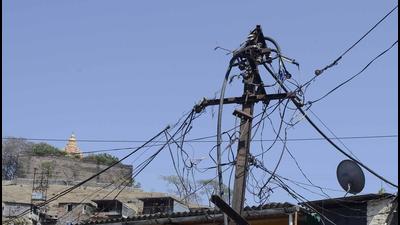 Two people, including a minor boy, were electrocuted to death in Kamshet on Tuesday. (HT (FOR REPRESENTATIONAL PURPOSE)) Two people, including a minor boy, were electrocuted to death in Kamshet on Tuesday. (HT (FOR REPRESENTATIONAL PURPOSE))