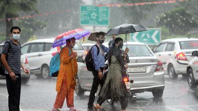 Parts of Delhi received rainfall on Tuesday. (Arvind Yadav/HT photo) Parts of Delhi received rainfall on Tuesday. (Arvind Yadav/HT photo)