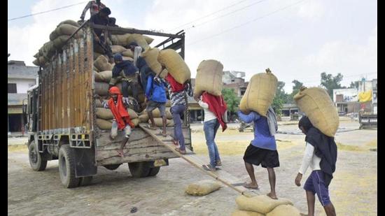 The Punjab food and civil supplies department seized another truck carrying 500 quintals of rice being brought to Punjab illegally from outer states for recycling and bogus billing, said food and civil supplies minister Bharat Bhushan Ashu.