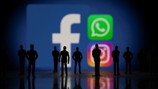 The error message on Facebook’s webpage suggested a Domain Name System (DNS) error. (Reuters Photo)