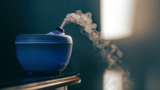 Aromatherapy: Studies suggest that aromatherapy helps relax the mind, getting sleep, boost mood and reduce heart rate and blood pressure levels.(Unsplash)