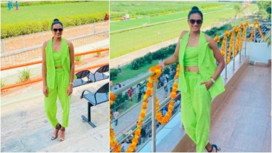 PV Sindhu was styled by celebrity stylist Bornalii Caldeira and got her hair and makeup done by Mirrors Luxury Salon.(Instagram/@pvsindhu1)